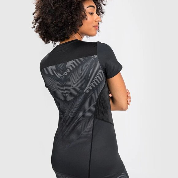 Women's Activeware Tops - Venum - Picture 4 of 6